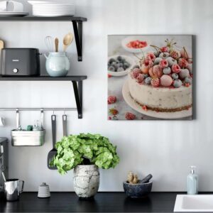 Bricoflor Bild Mit Torte Beeren Leinwand Bild In Rosa Ideal Für Küchen Und Cafés Quadratisches Küchenbild Als Wand Deko Mit Süßigkeiten